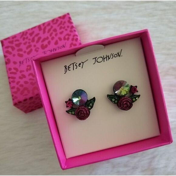 🌹 Betsey Johnson flower earrings - Picture 1 of 3